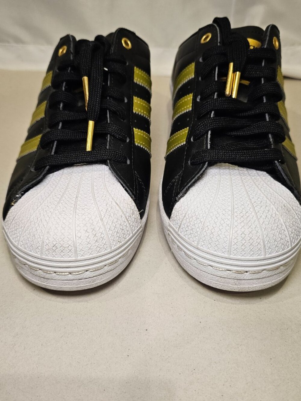 Adidas Superstar Mule Women's 9 Black Gold Slip On Sneakers Casual Shoes - Picture 4 of 7